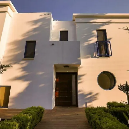 Aisopou 2 Villa Limassol